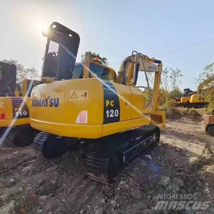 Komatsu PC120 حفارات زحافة