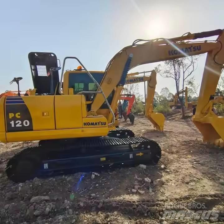 Komatsu PC120 حفارات زحافة