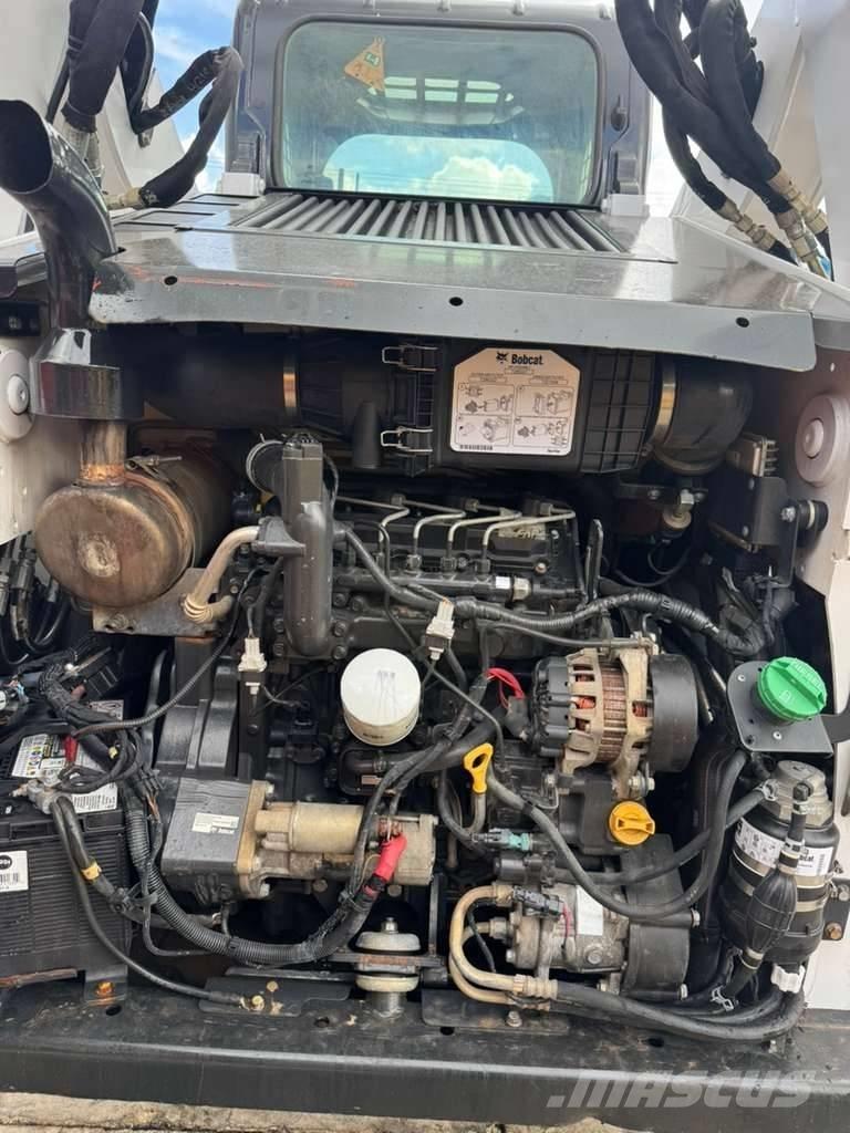 Bobcat T 650 لوادر انزلاقية التوجيه