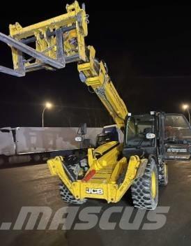 JCB 540-140 مناولات متداخلة