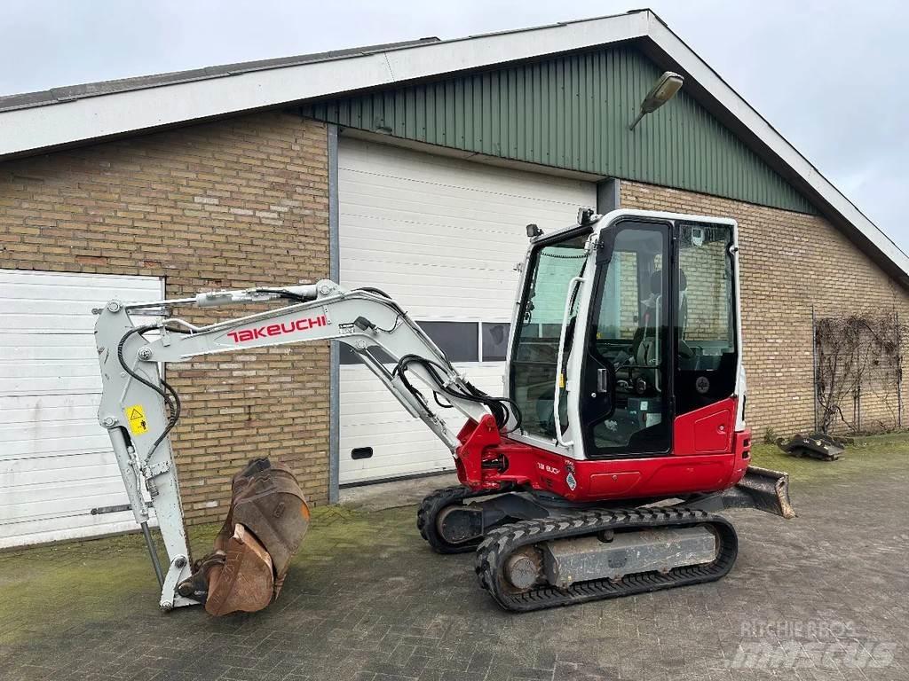 Takeuchi TB230 حفارات صغيرة أقل من 7 طن (حفارات صغيرة)