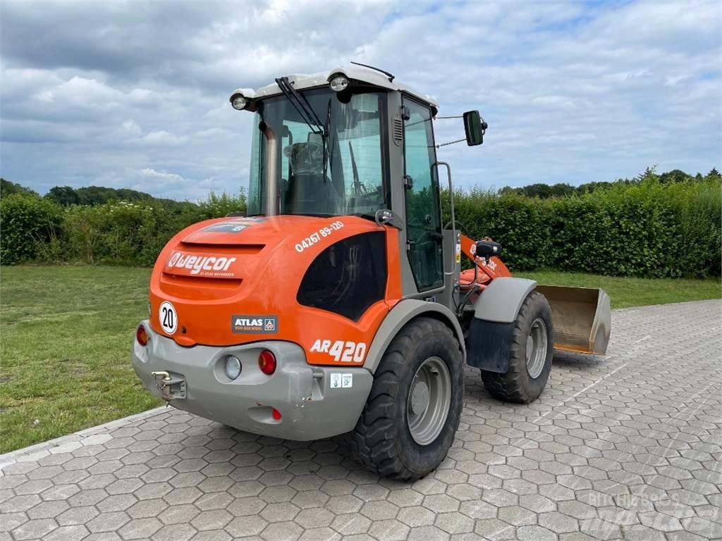 Atlas AR420 لوادر بعجل