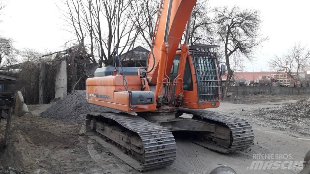 Doosan DX 340 LC حفارات زحافة