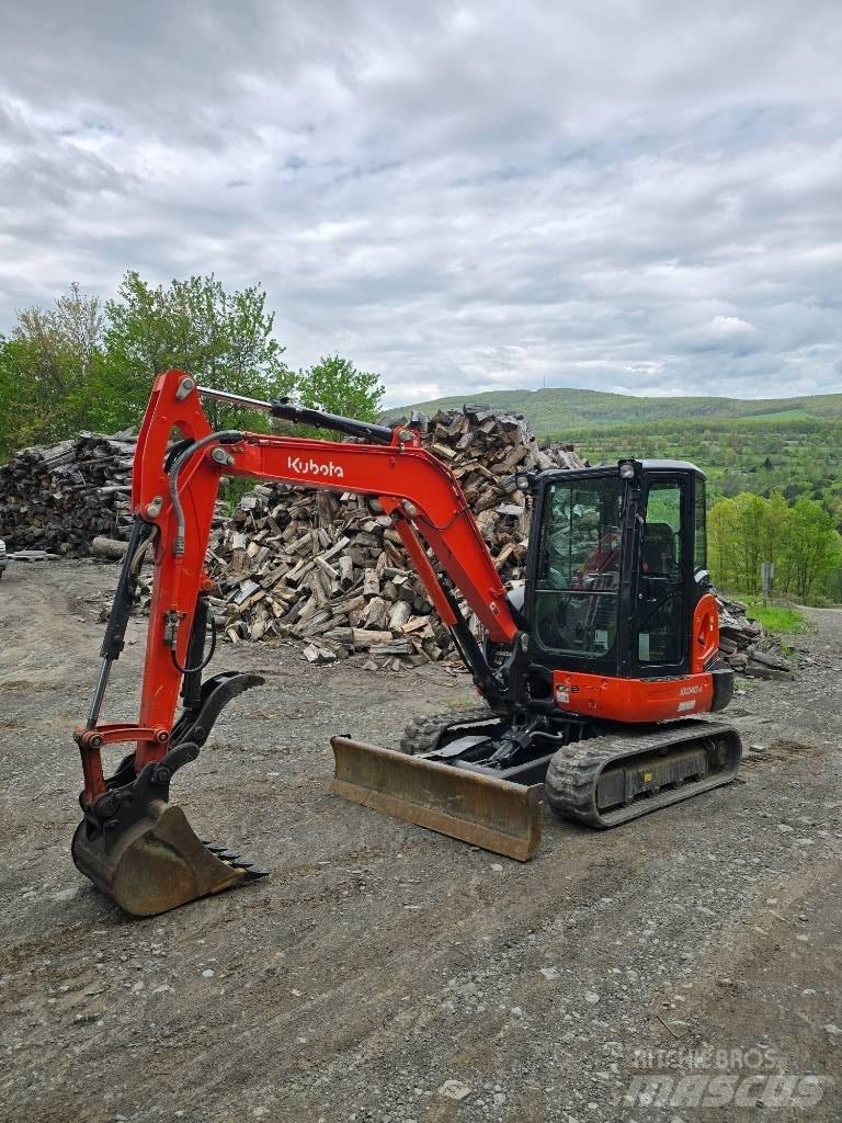 Kubota KX 040-4 حفارات صغيرة أقل من 7 طن (حفارات صغيرة)