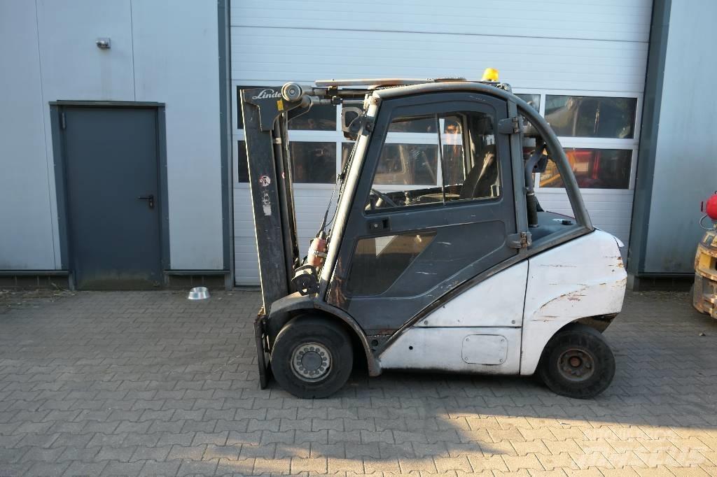 Linde H 30 D شاحنات الديزل