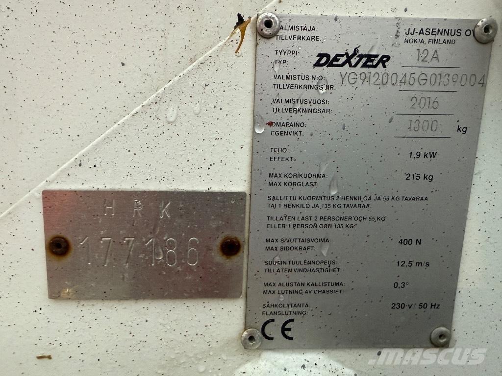 Dexter 12 A المنصات الهوائية المثبتة على مقطورة