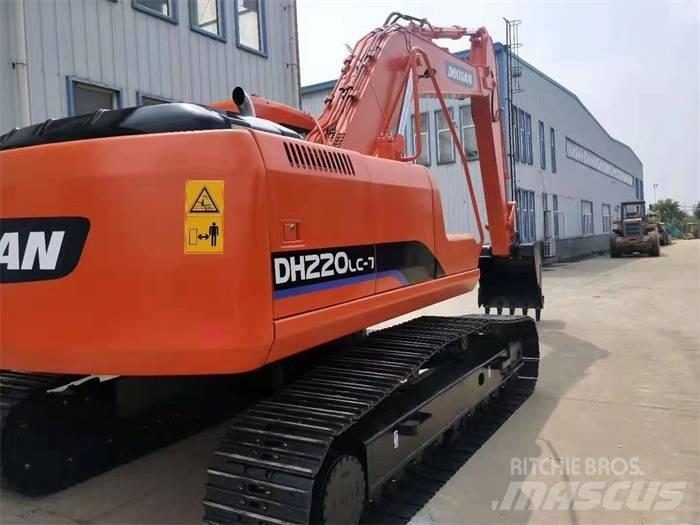 Doosan DH220LC-7 حفارات زحافة