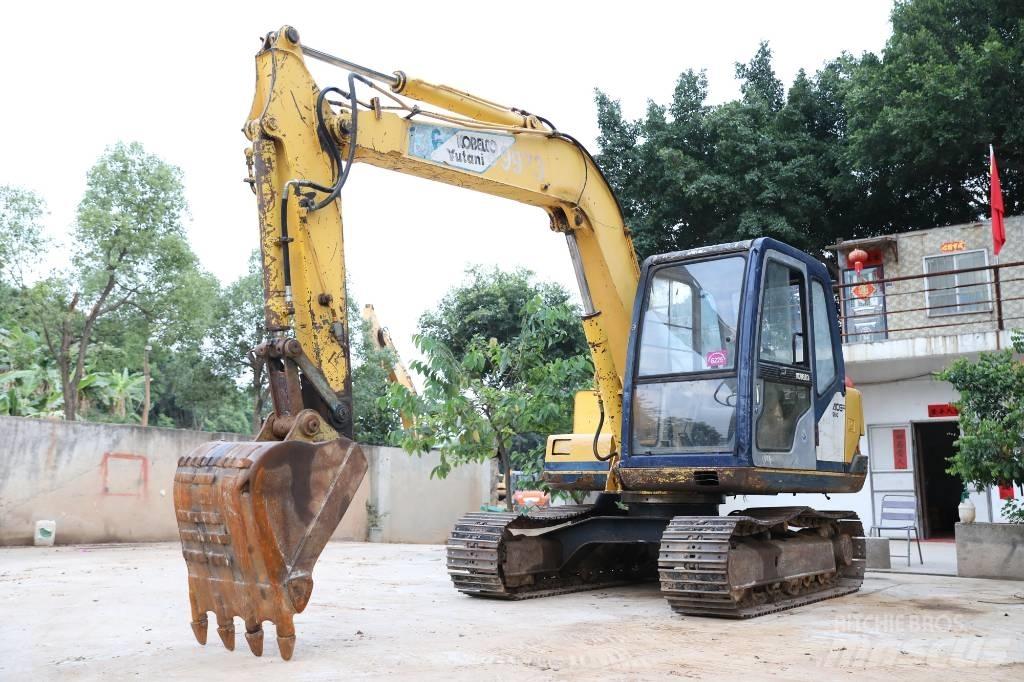 Kobelco SK 60-3 حفارات زحافة