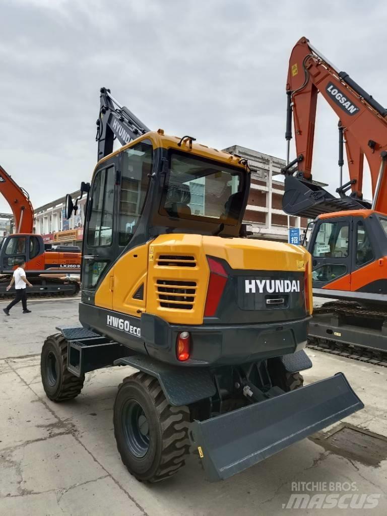 Hyundai HW 60 Eco حفارات بعجل