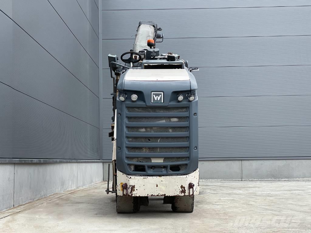 Wirtgen W 50 RI ماكينات الكشط البارد للأسفلت