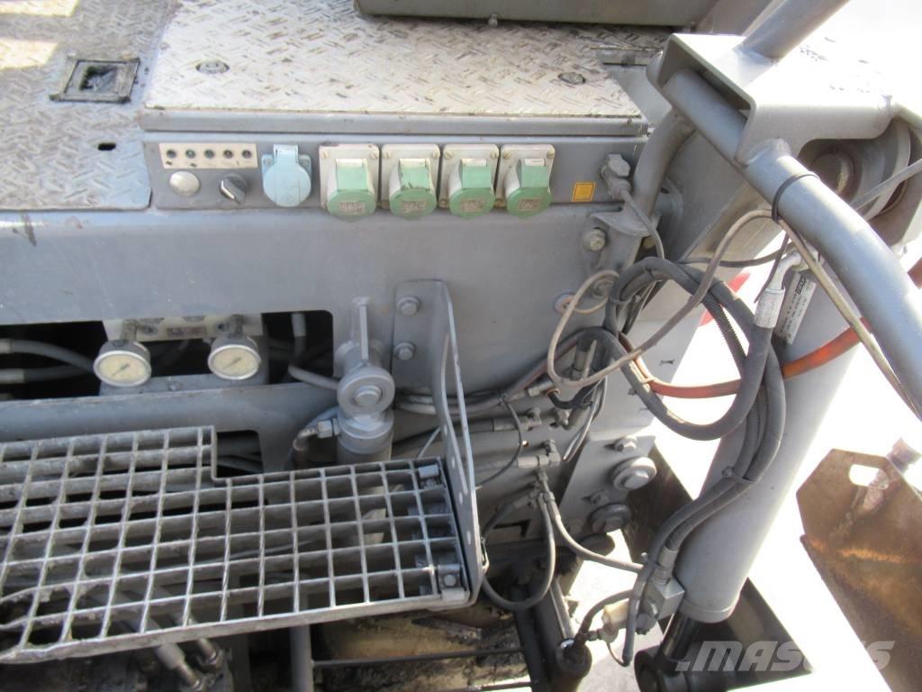 Vögele 1600-2 معدات السفلتة