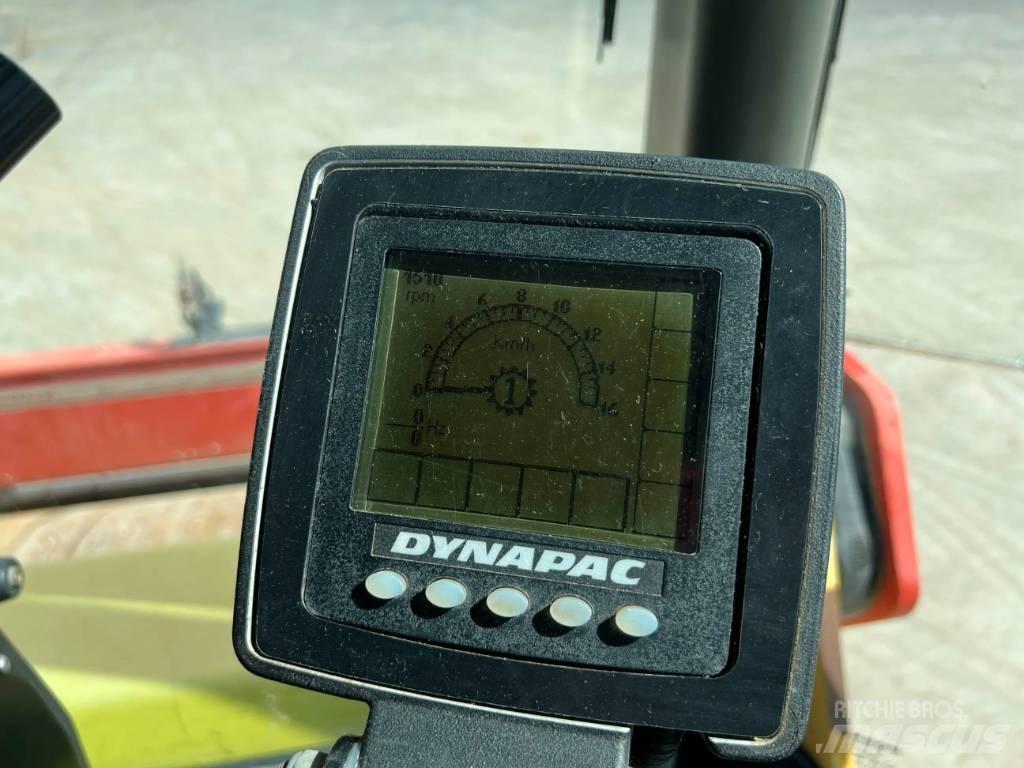 Dynapac CC224CHF مداحل مزدوجة