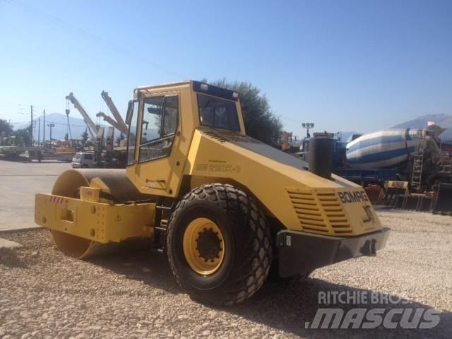 Bomag BW 219 D مداحل أحادية الأسطوانة
