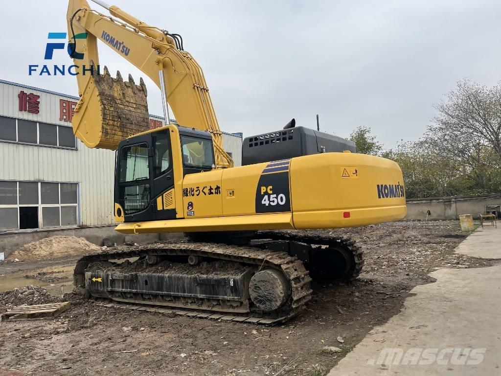 Komatsu PC 450-8 حفارات زحافة