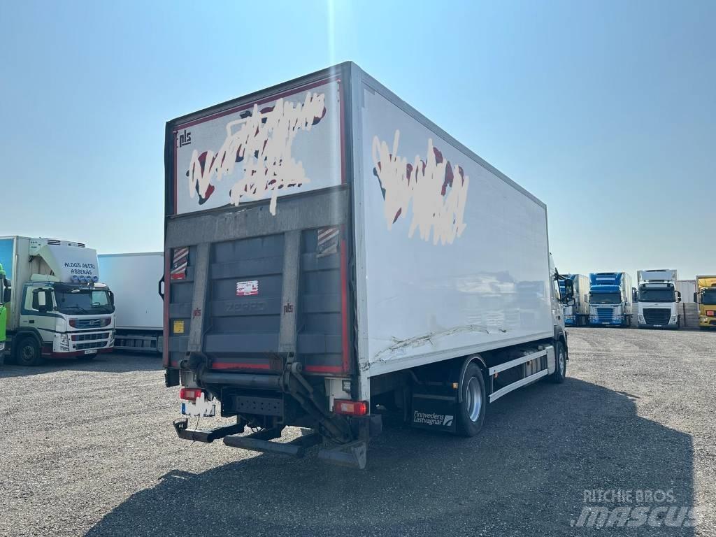Volvo FM serie 3801 شاحنات ذات هيكل صندوقي