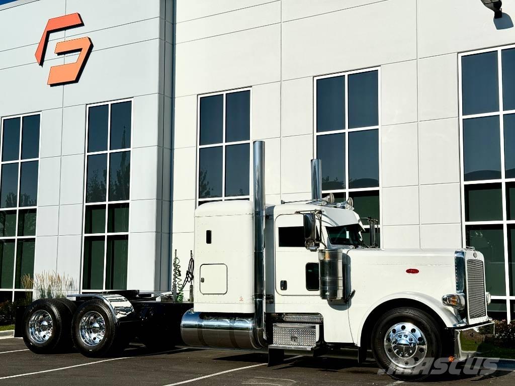 Peterbilt 389 وحدات الجر
