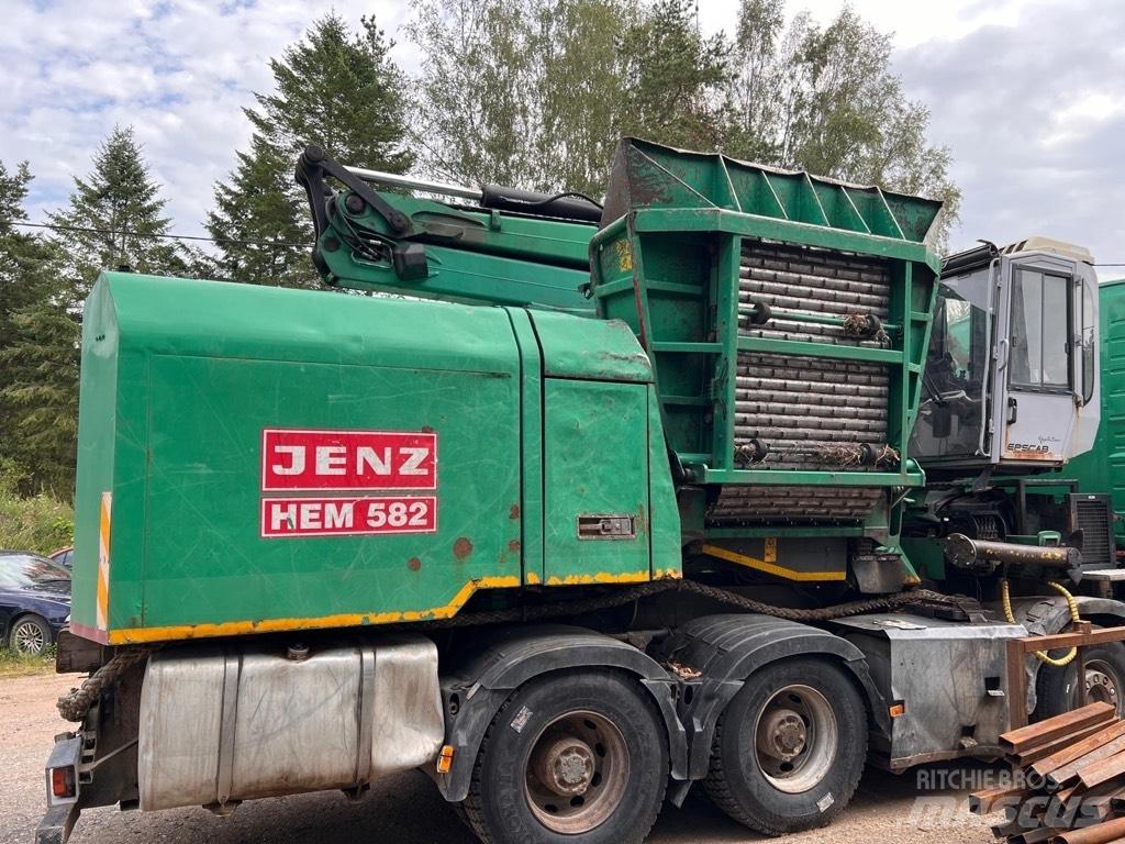 JENZ HEM 582 DQ ماكينات تقطيع أخشاب الحراجة