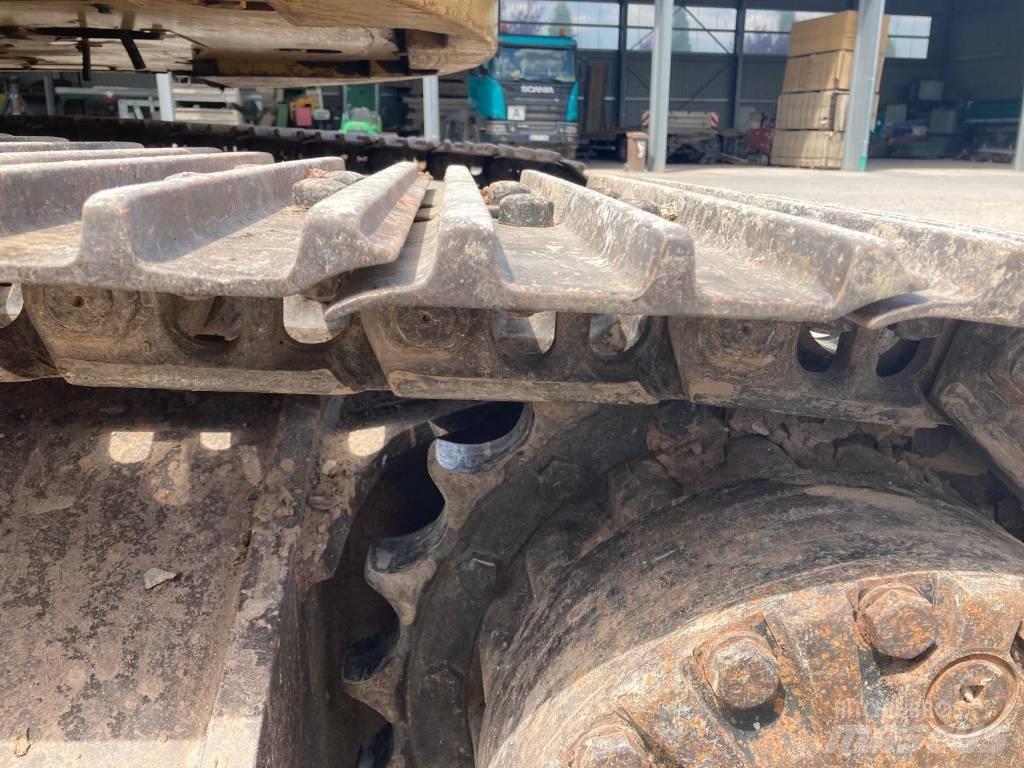 CAT 321 C LCR حفارات زحافة