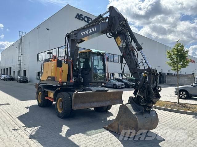 Volvo EWR150E حفارات بعجل