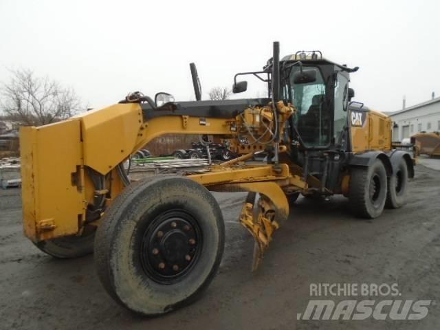 CAT 140 M 2 AWD معدات تمهيد الطرق