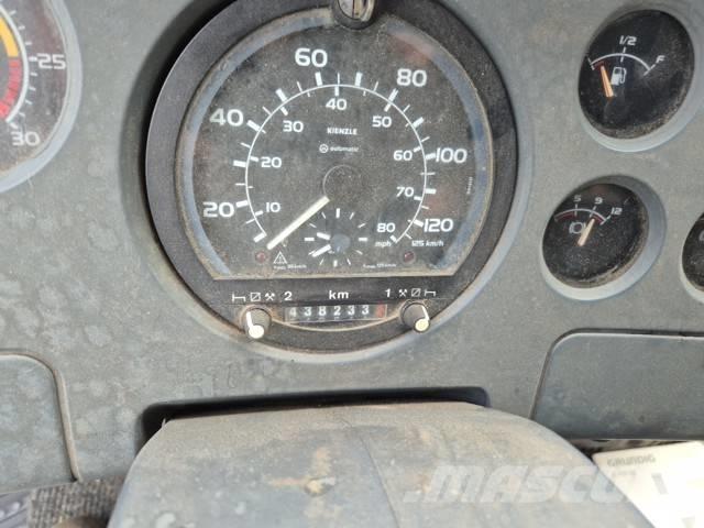 DAF 45.180 شاحنات مسطحة/مفصلية الجوانب