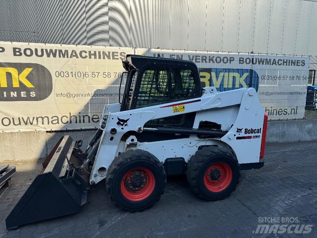 Bobcat S630 لوادر انزلاقية التوجيه
