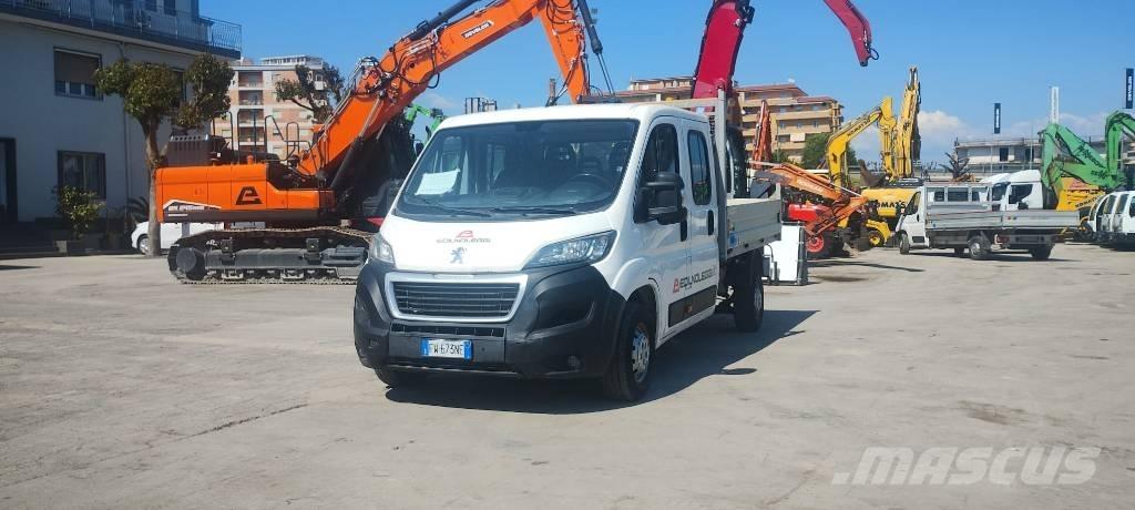 Peugeot Boxer هيكل صندوقي