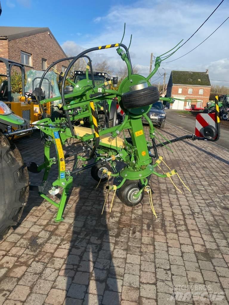 Krone Vendro 470 مكابس وميبسات التبن