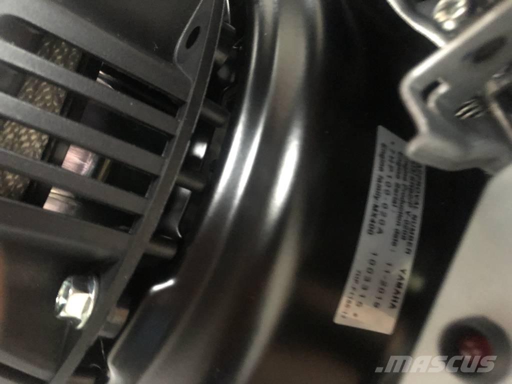 Yamaha MX400 محركات