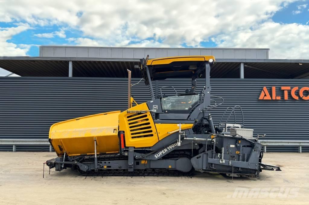 Vögele SUPER 1900-3I معدات السفلتة