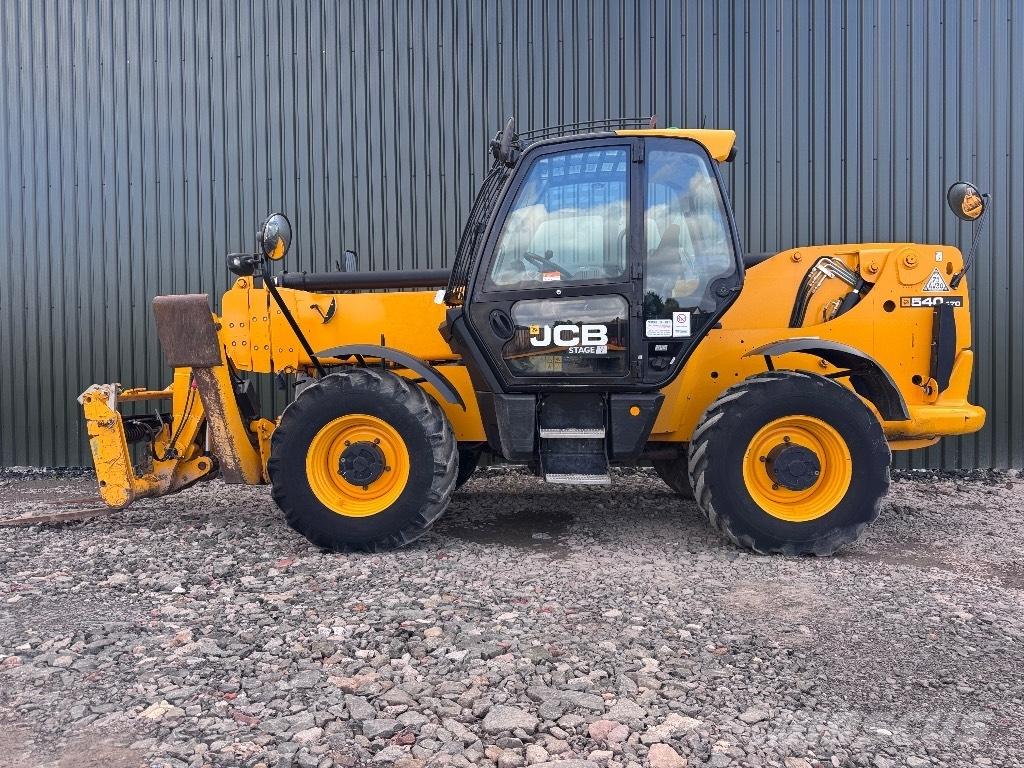 JCB 540-170 مناولات متداخلة