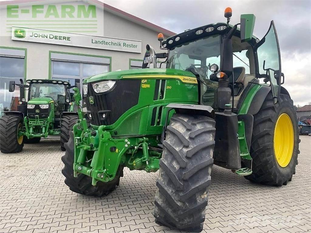 John Deere 6r 250 الجرارات