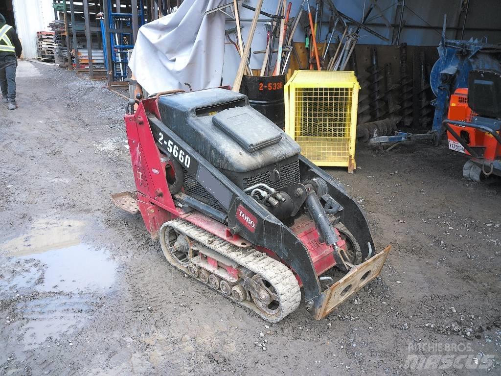 Toro DINGO TX525 لوادر انزلاقية التوجيه