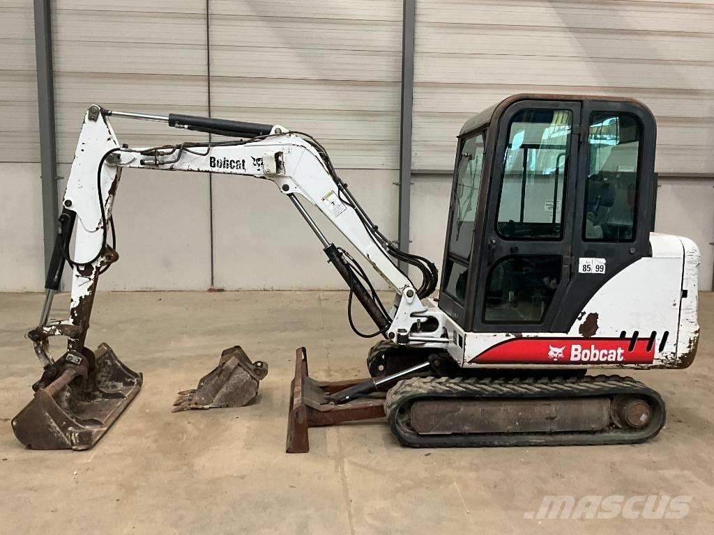 Bobcat 334 D حفارات صغيرة أقل من 7 طن (حفارات صغيرة)