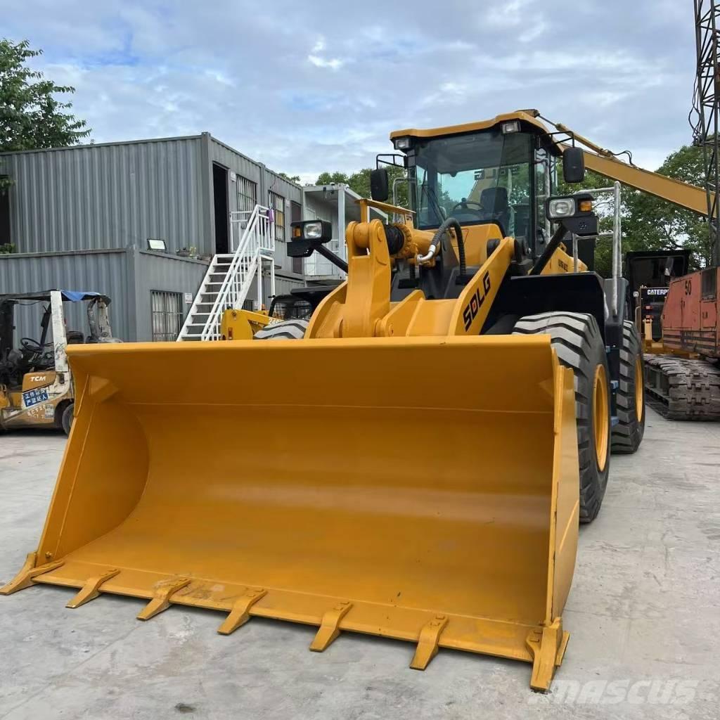 SDLG LG 956 L لوادر بعجل