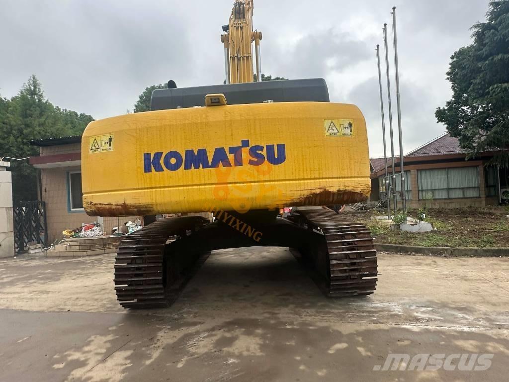 Komatsu PC 450 LC-8 حفارات زحافة