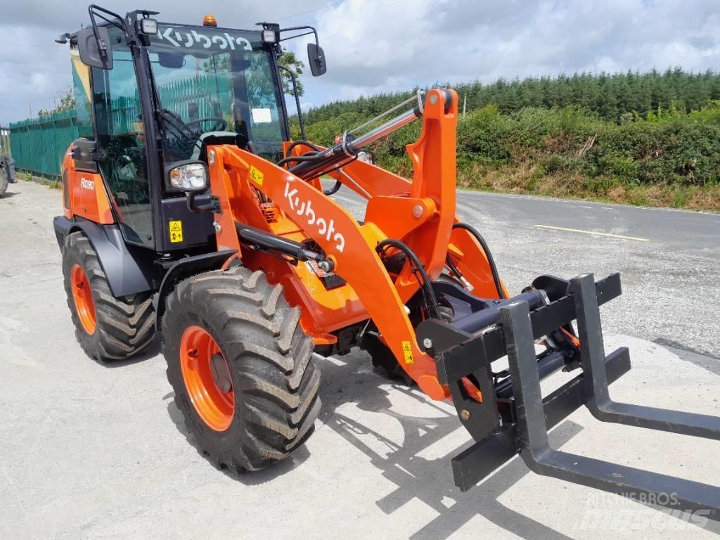 Kubota R 090 مناولات متداخلة