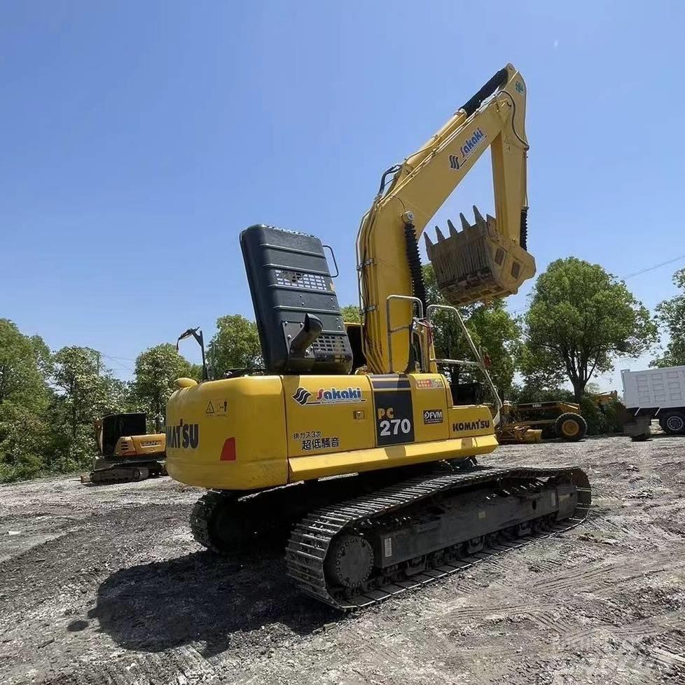 Komatsu PC 270 حفارات زحافة