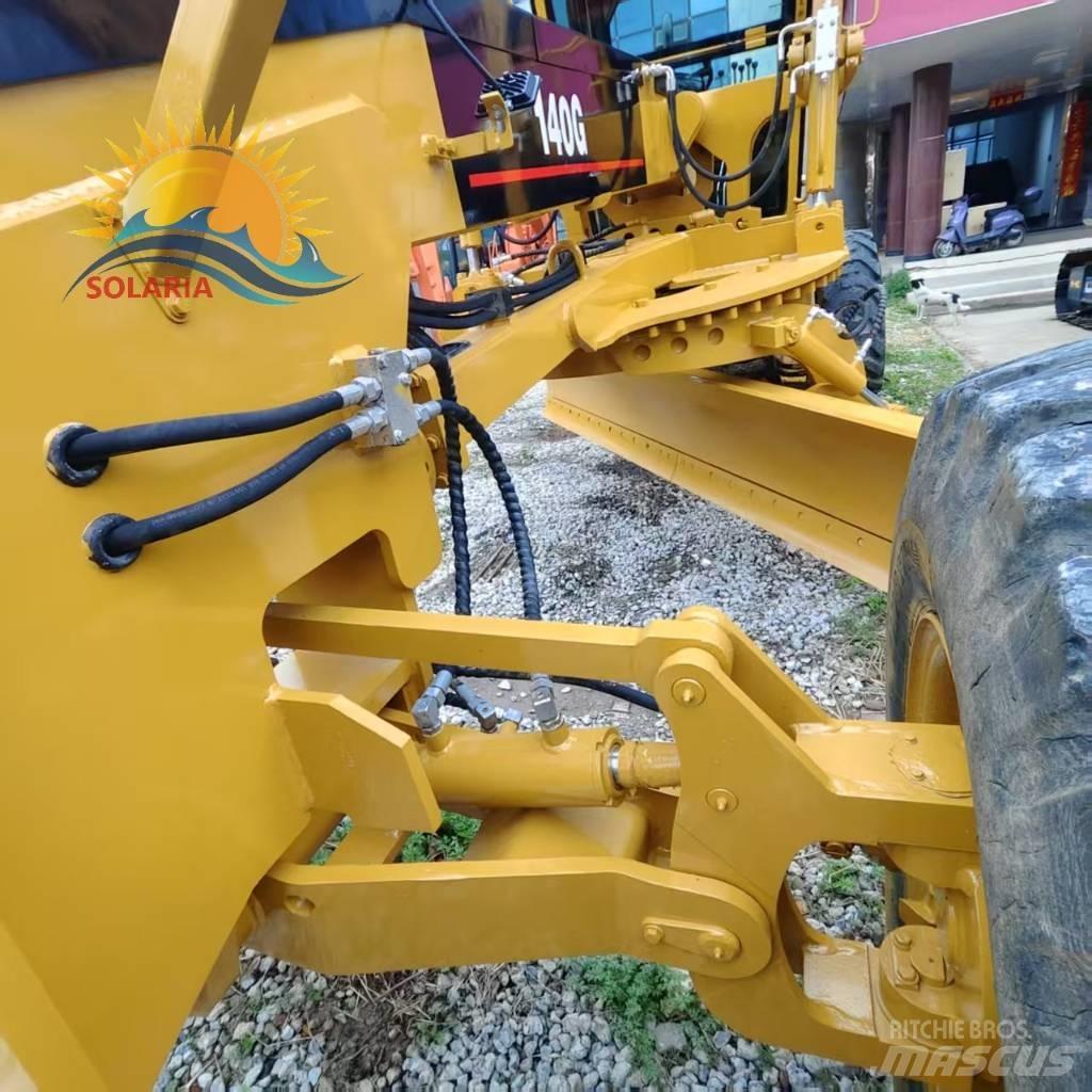 CAT 140 G معدات تمهيد الطرق