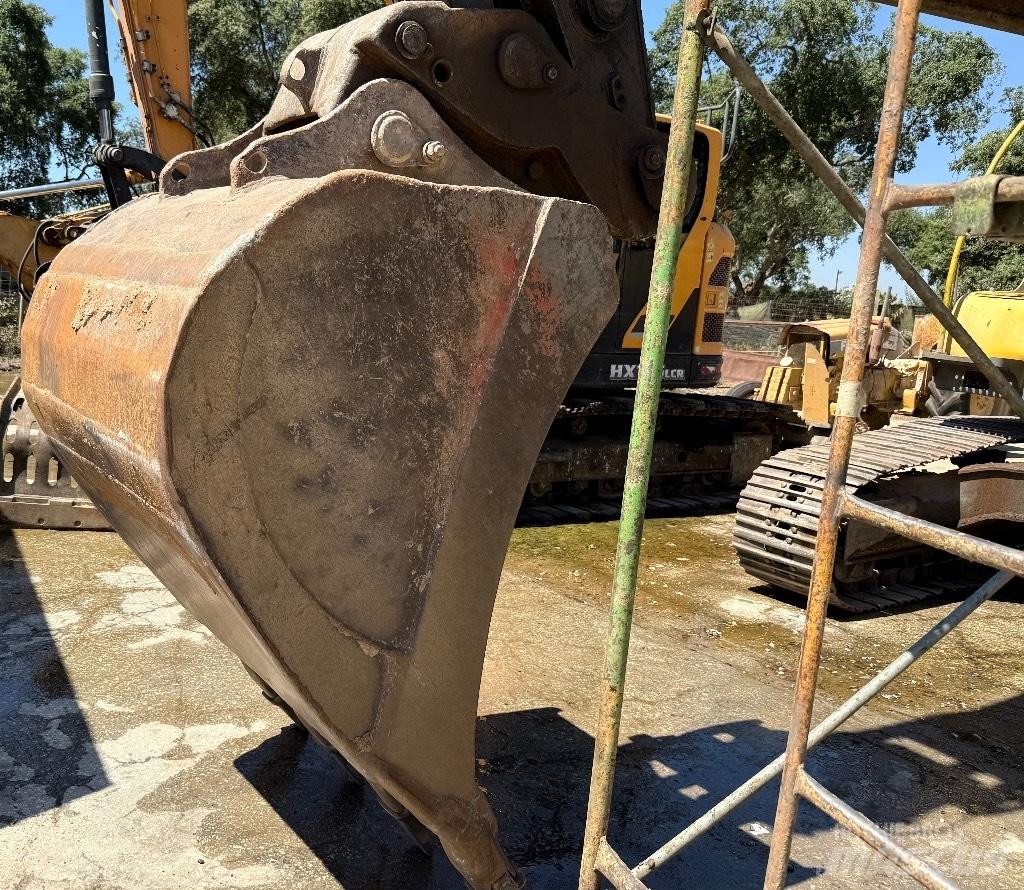 Volvo EC240 حفارات طويلة الذراع