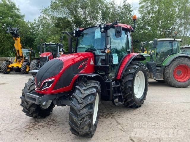 Valtra A 115 MH4 الجرارات