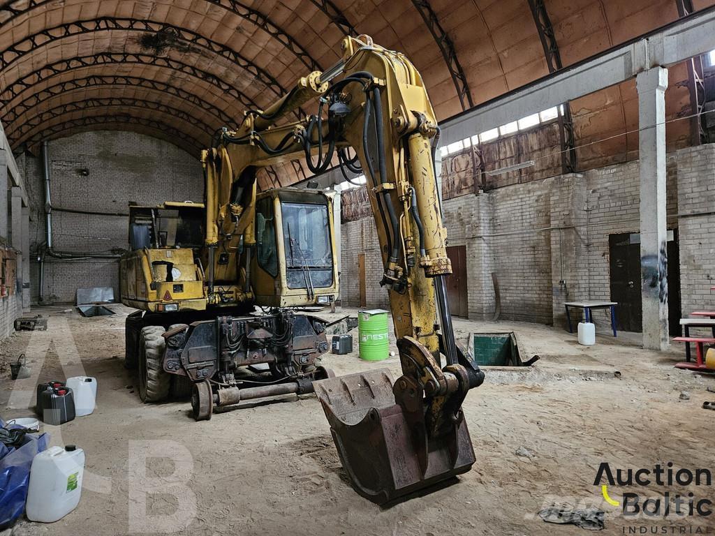 Atlas 1604 حفارات بعجل