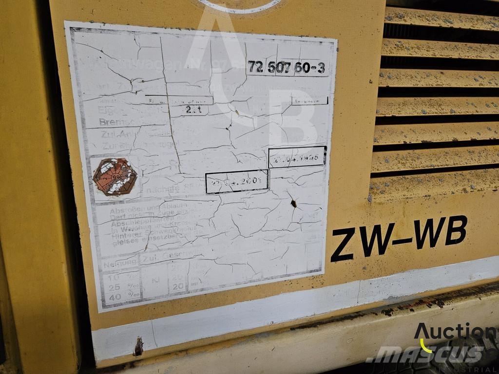 Atlas 1604 حفارات بعجل