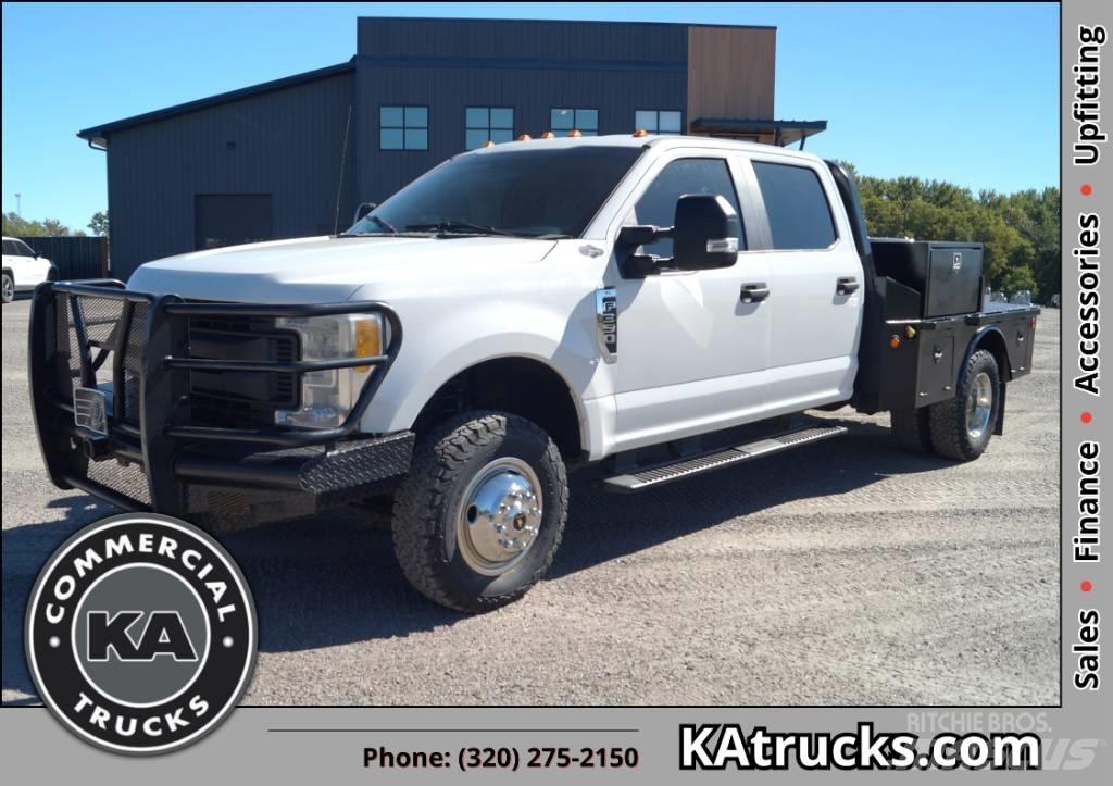 Ford F 350 XL SD شاحنات مسطحة/مفصلية الجوانب