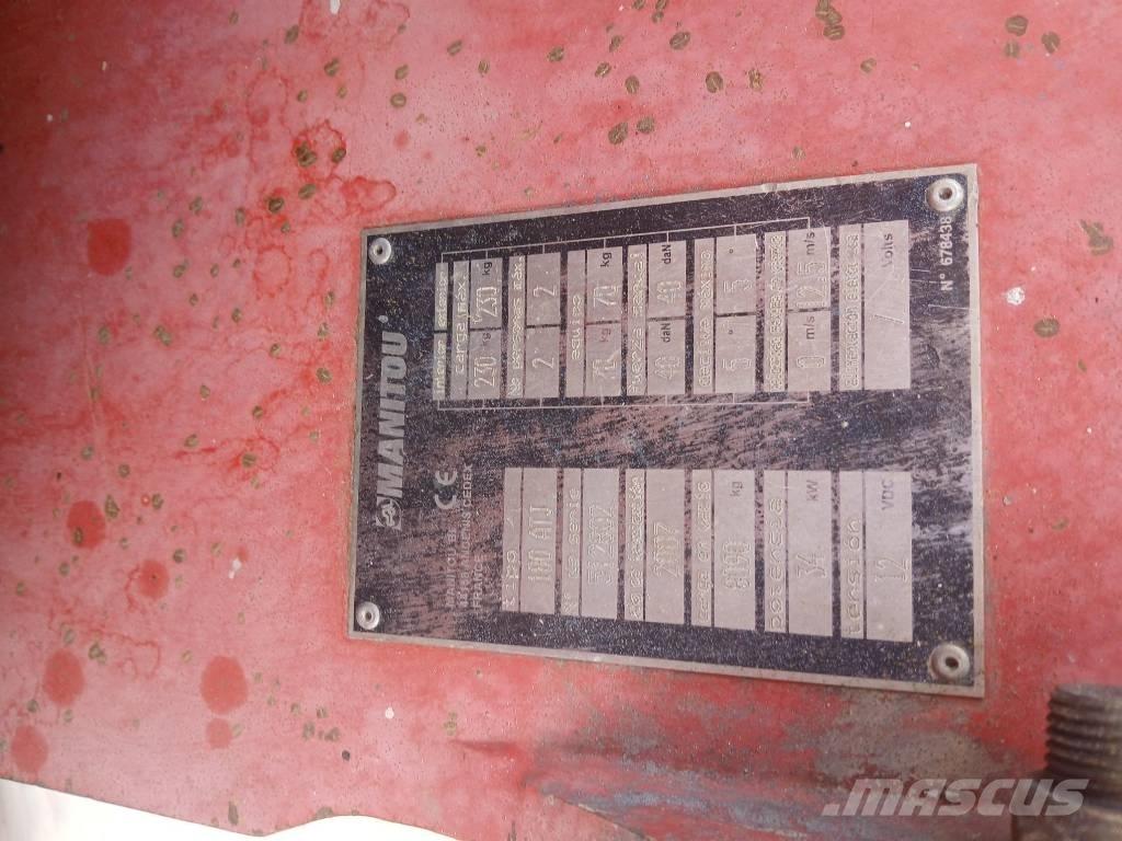 Manitou 180ATJ رافعات سلة مفصلية