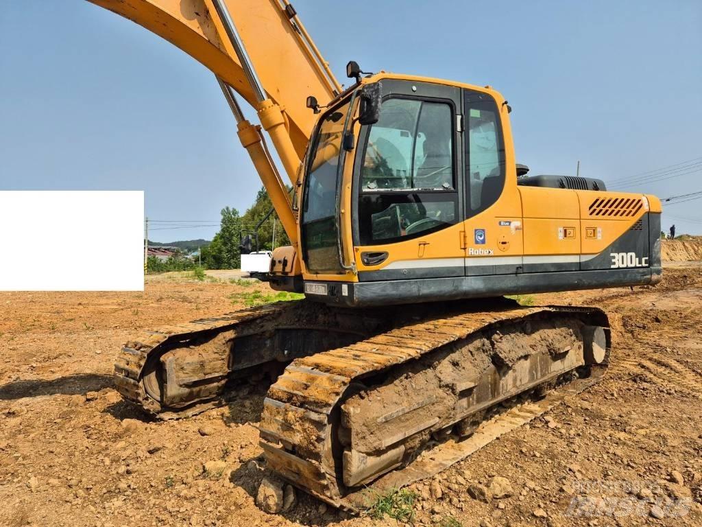 Hyundai Robex 300 LC حفارات زحافة