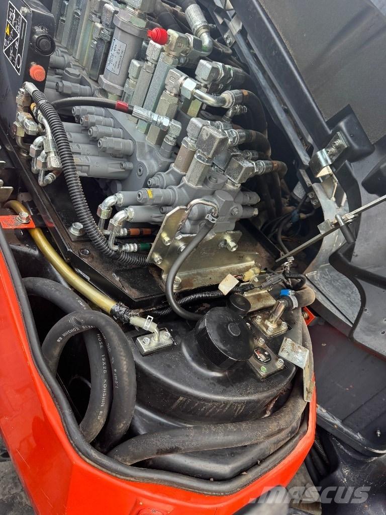 Kubota KX 080-4 حفارات وسط 7 طن - 12 طن