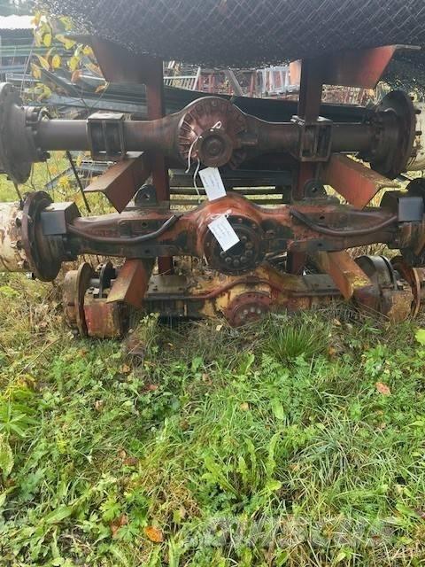 Valmet 862 901 الشاسيه والتعليق