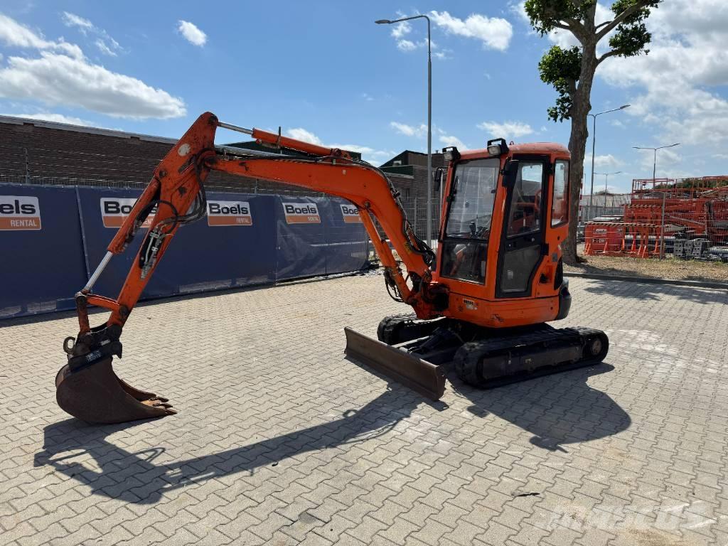 Kubota U35-3A3 حفارات صغيرة أقل من 7 طن (حفارات صغيرة)