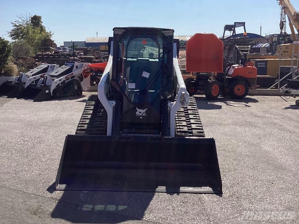 Bobcat T76 لوادر انزلاقية التوجيه